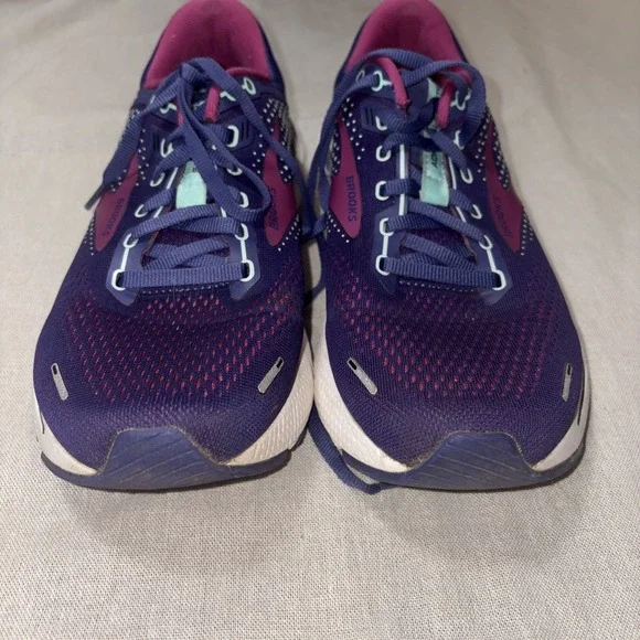 Brooks Adrenaline GTS 22 Womens Running Sneakers Purple 10M (B) - Picture 2 of 6